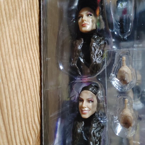 Dr. Britt Baker DMD AEW Unrivaled Supreme Collection Series 1 figure (NEW) - Picture 5 of 8